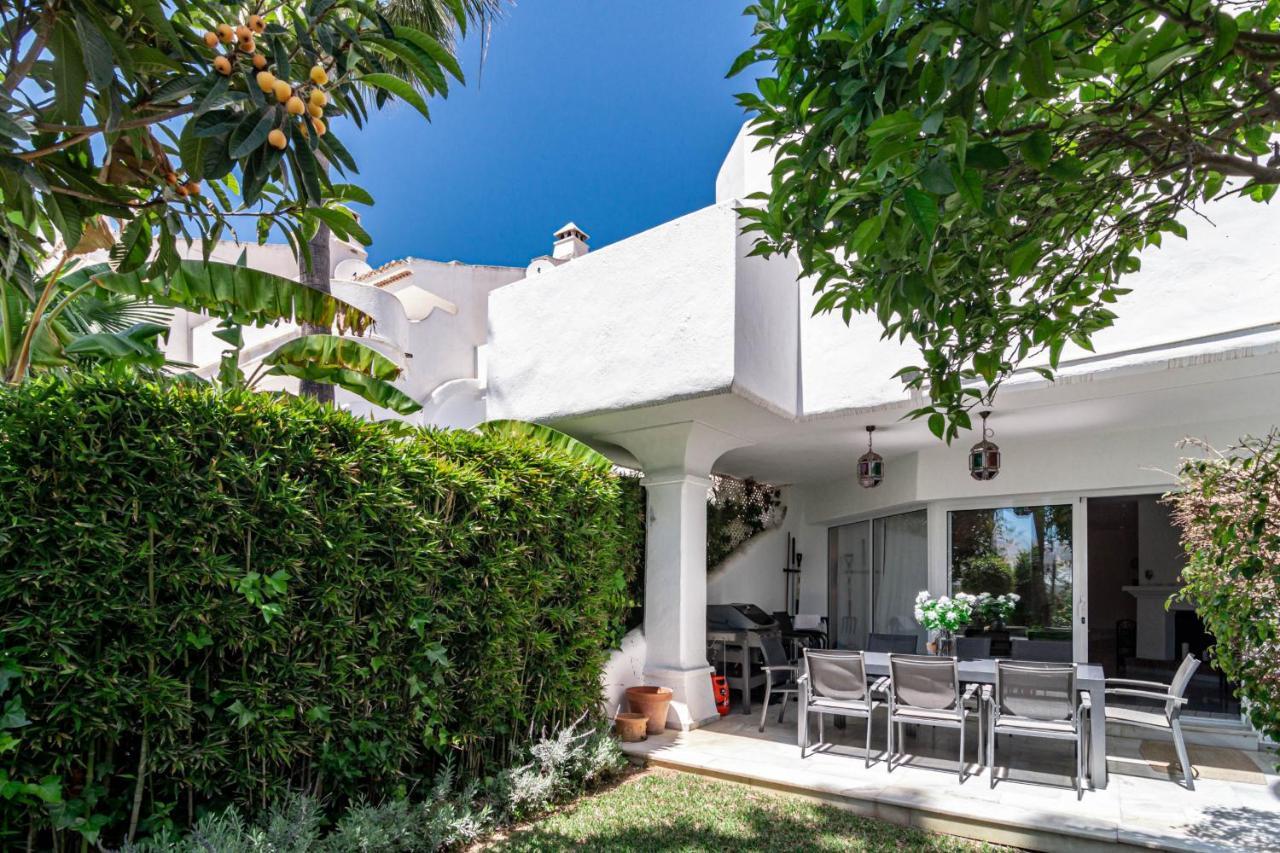 Stunning 4-bedroom Townhouse With Breathtaking Views In Dom wakacyjny Marbella