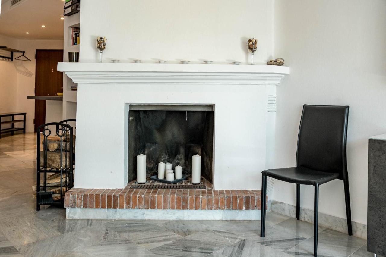 Stunning 4-bedroom Townhouse With Breathtaking Views In Dom wakacyjny Marbella